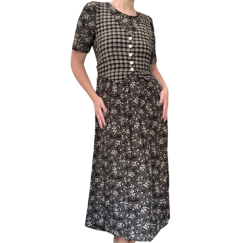 *SOLD* โ80s or โ90s prairie-inspired floral dress - Picture 2 of 2